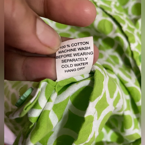 Retro vibe lime green button up BY Three Islands - Picture 3 of 5